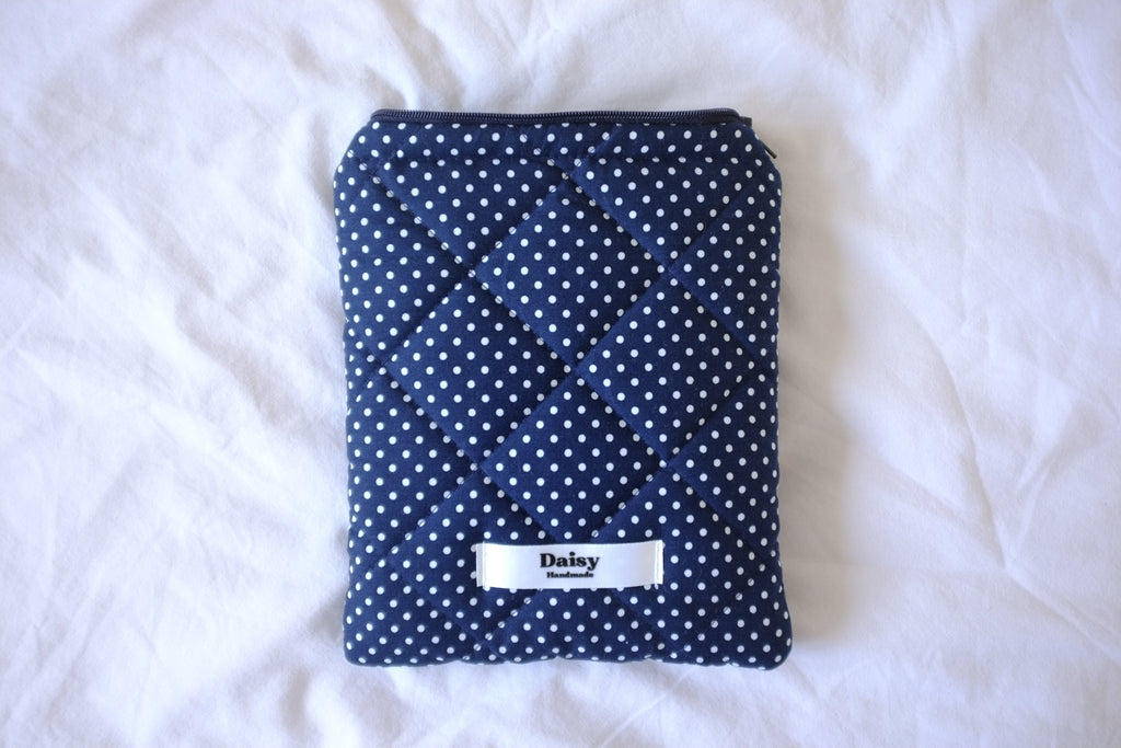 Quilted Kindle sleeve mini navy polka dot