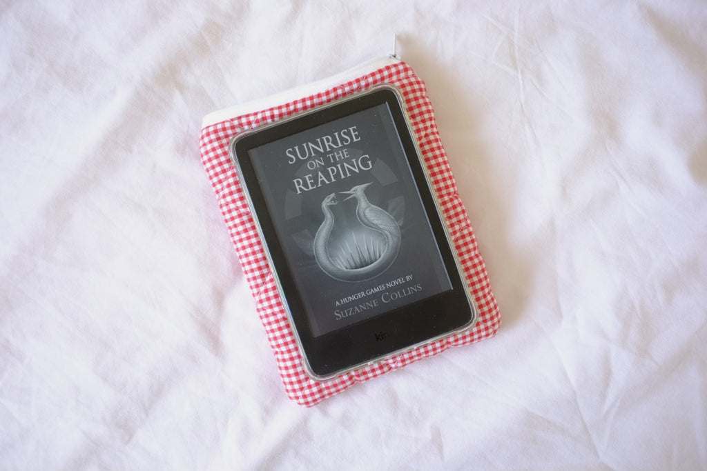 Quilted Kindle sleeve red mini gingham