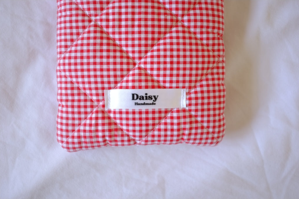 Quilted Kindle sleeve red mini gingham