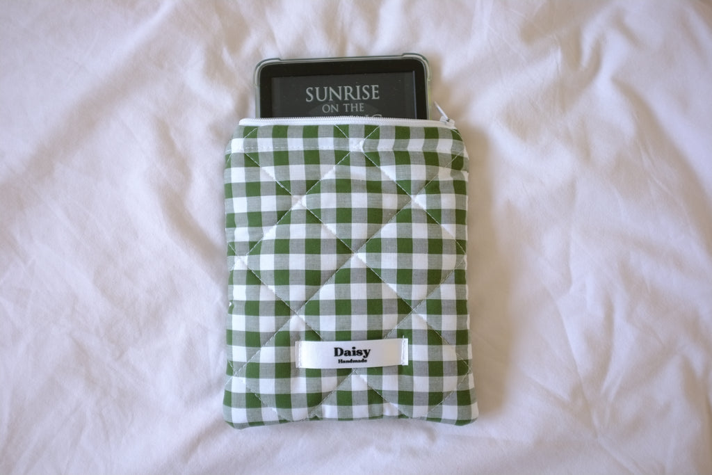 Kindle sleeve forest green gingham