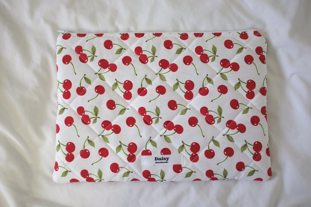 Laptop sleeve cherry