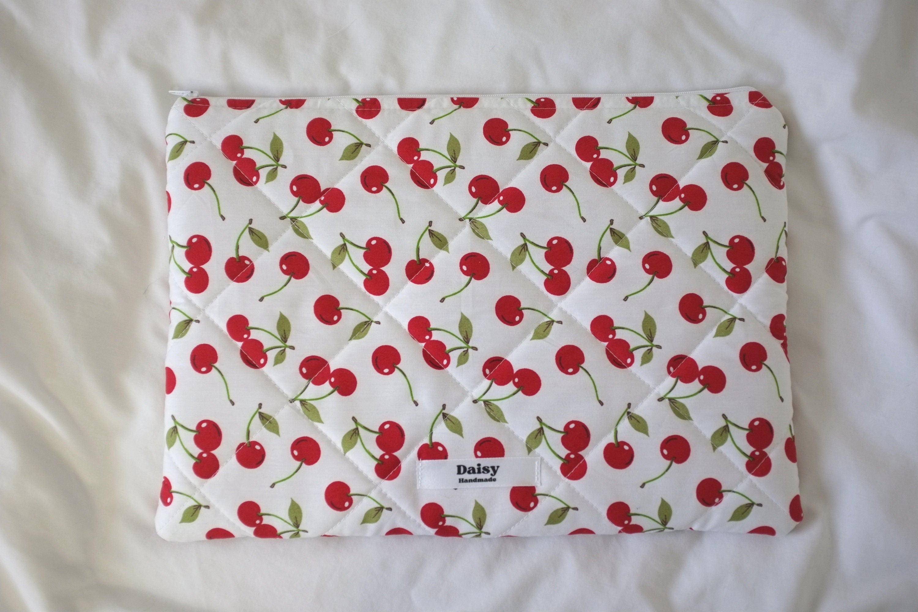 Laptop sleeve cherry
