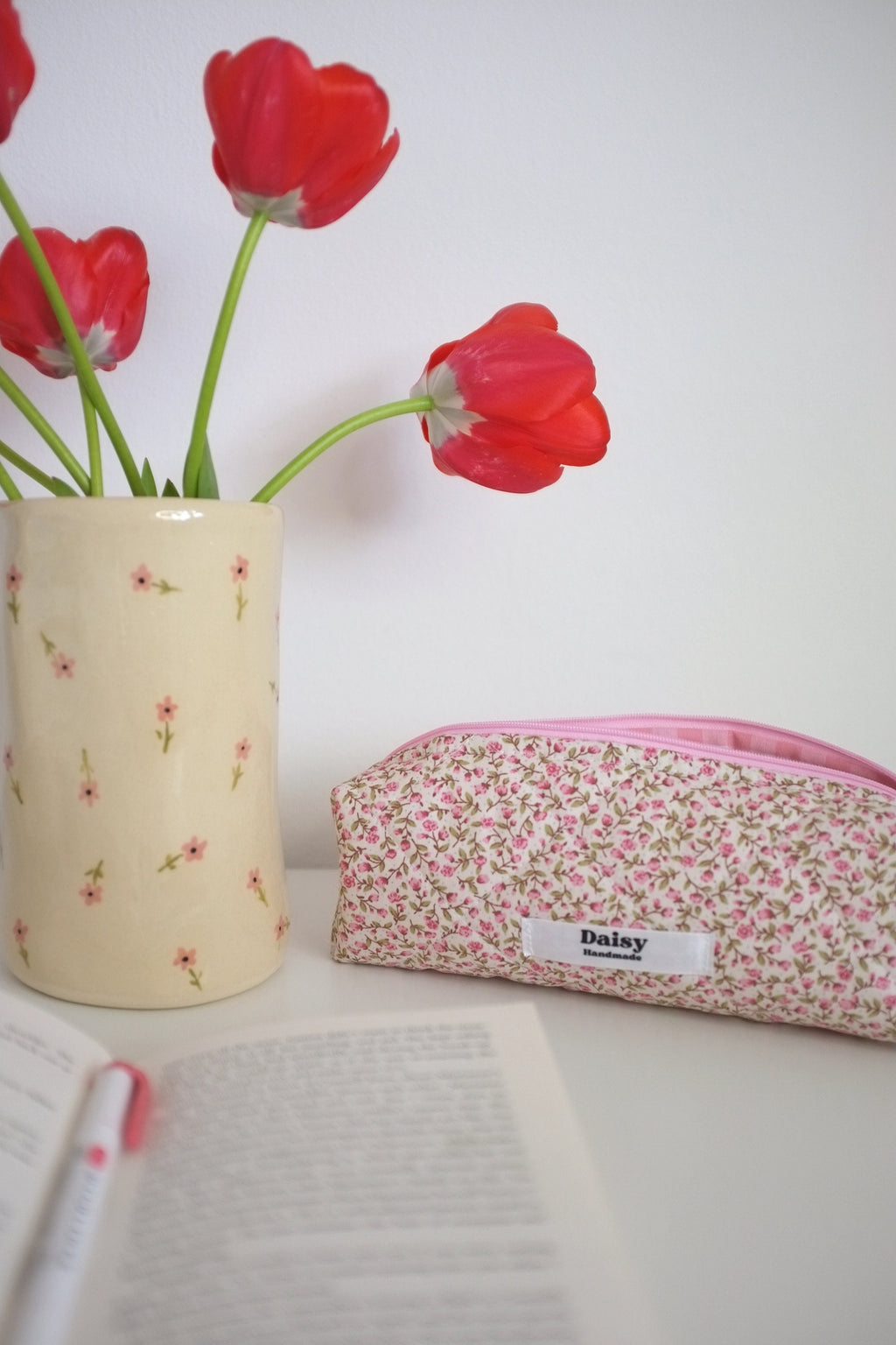 Pencil case pink rose buds