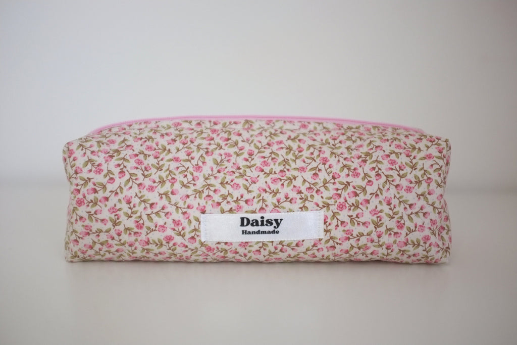 Pencil case pink rose buds