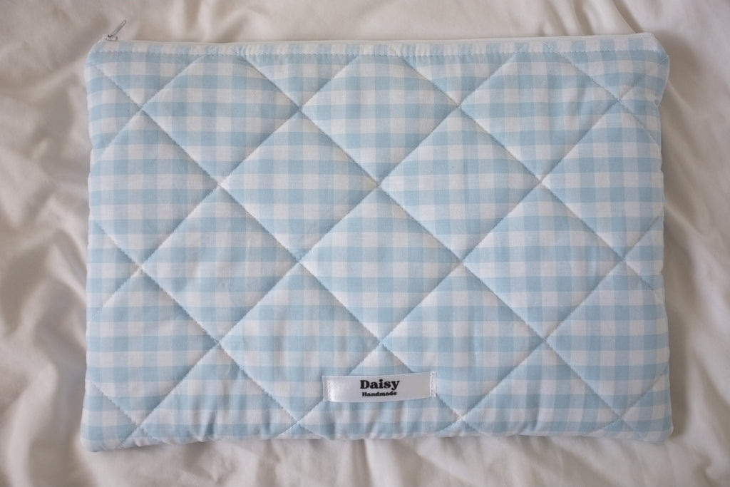 Laptop sleeve light blue gingham