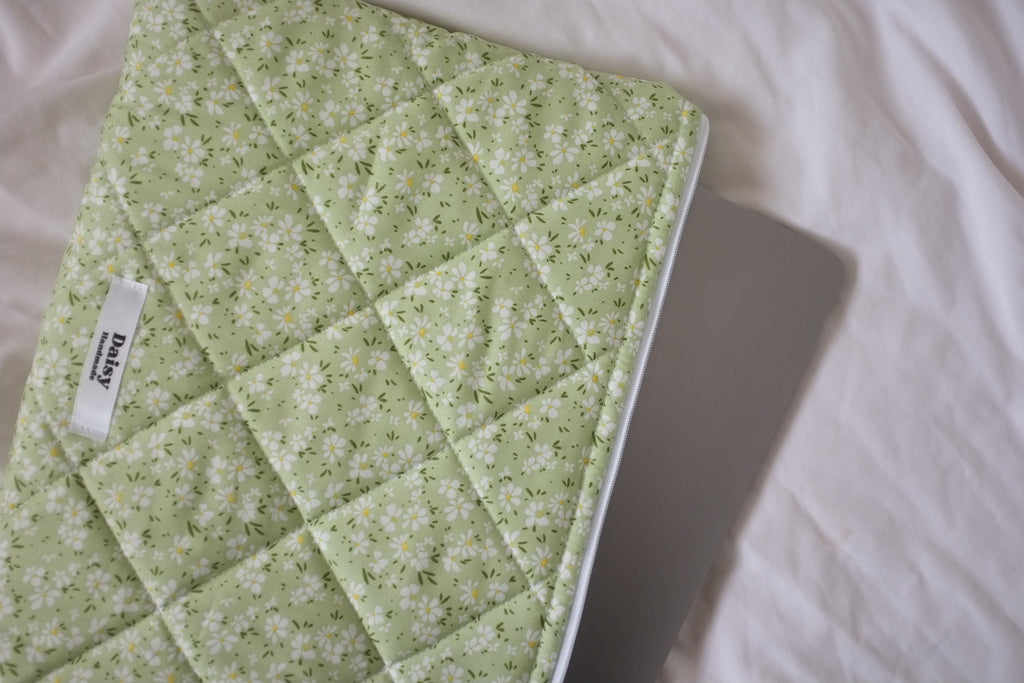 Laptop sleeve green meadow floral