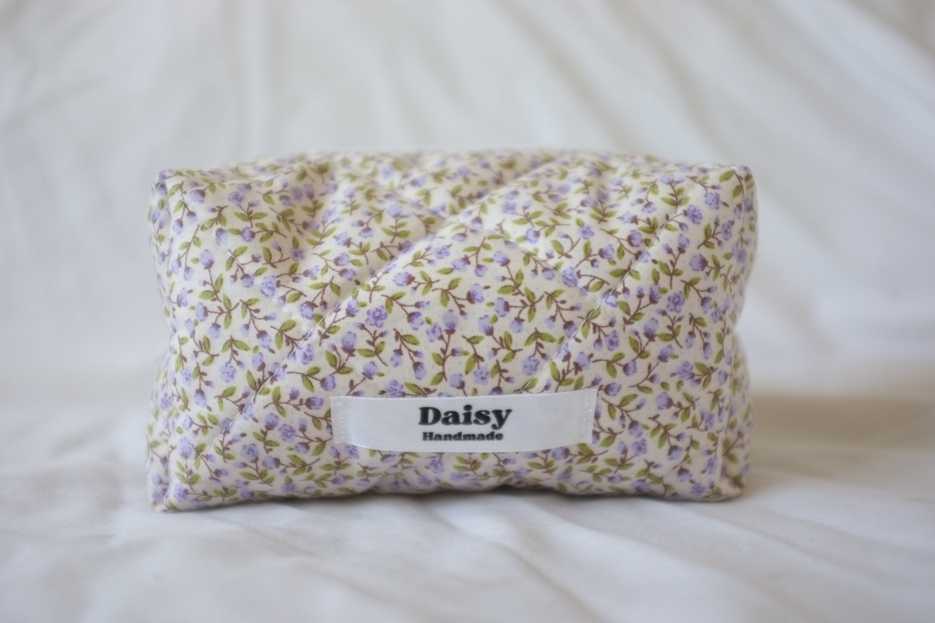 Makeup bag purple rose buds