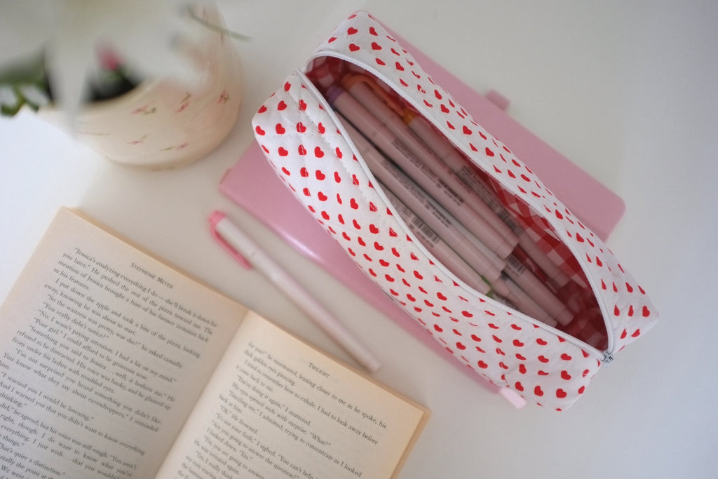Pencil case heart