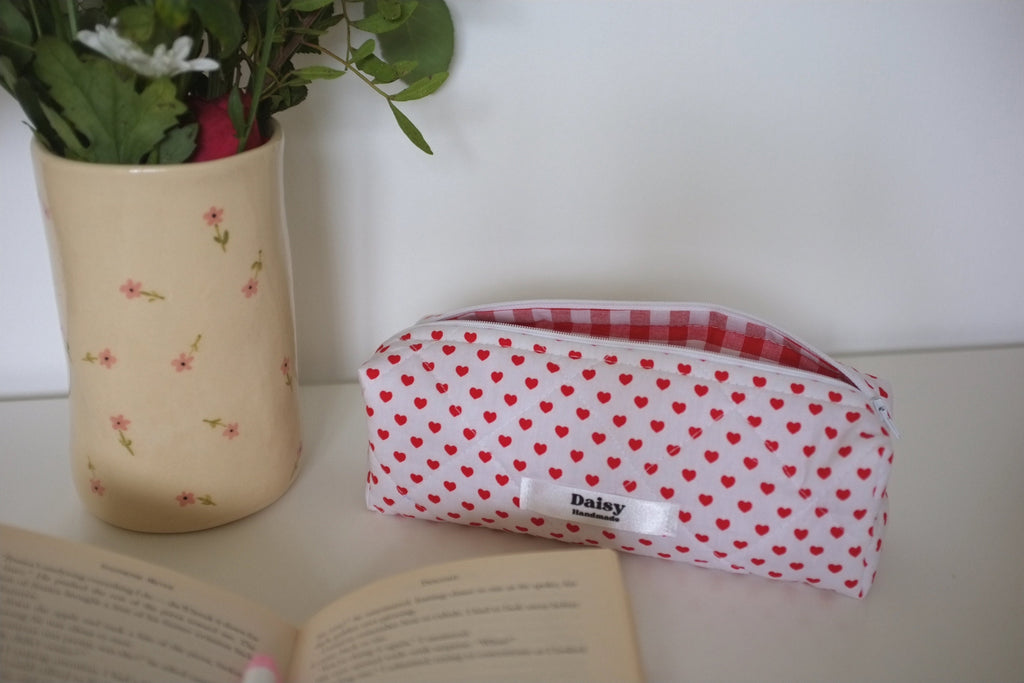 Pencil case heart
