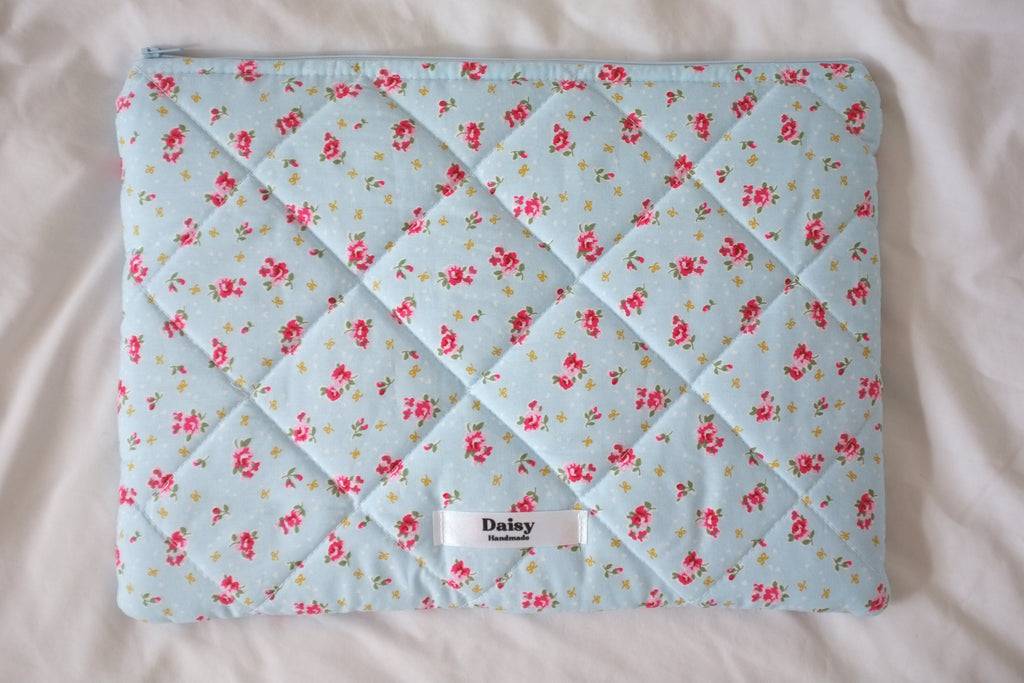 Laptop sleeve blue bow rose