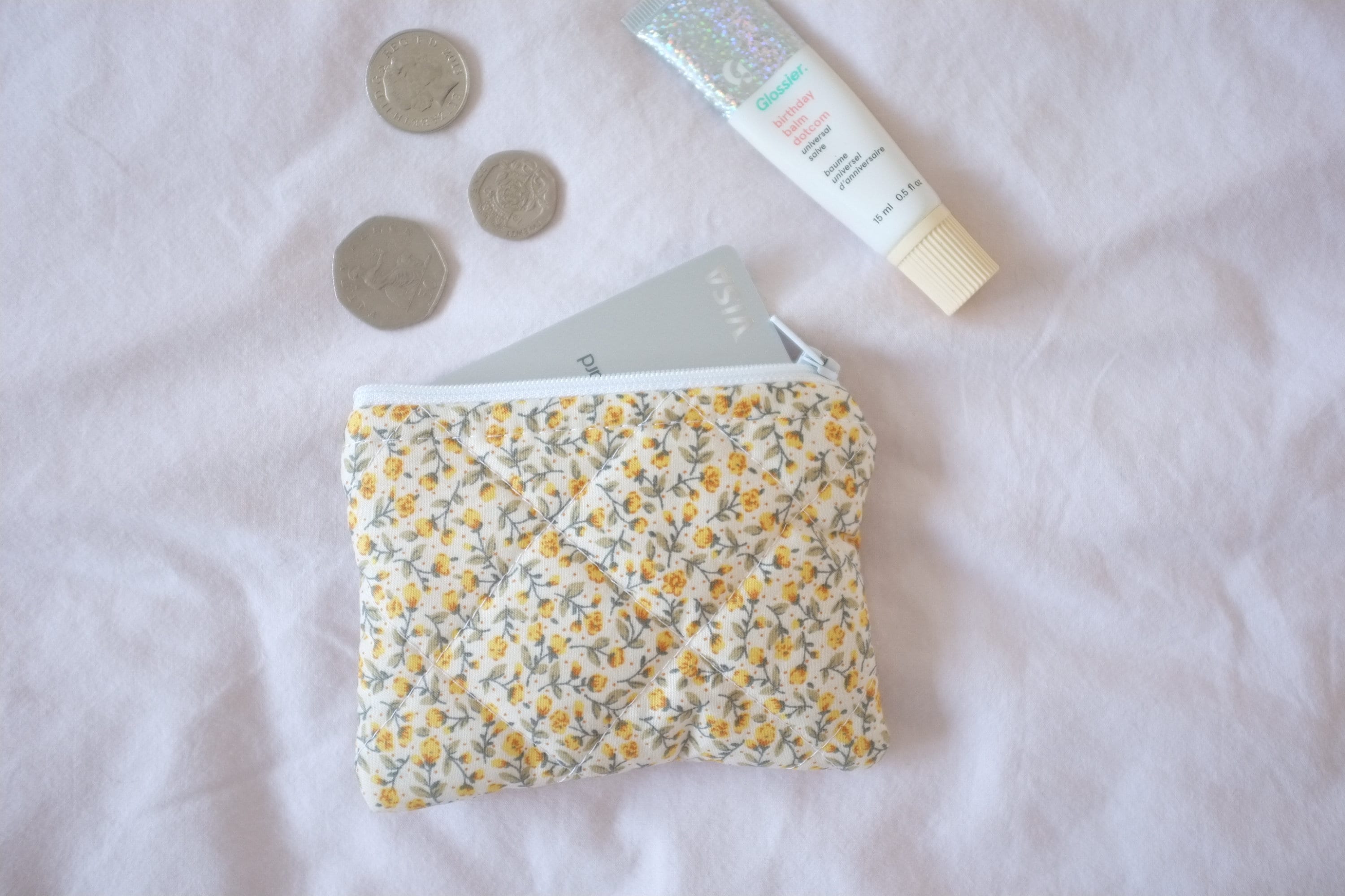 Coin purse yellow rose buds