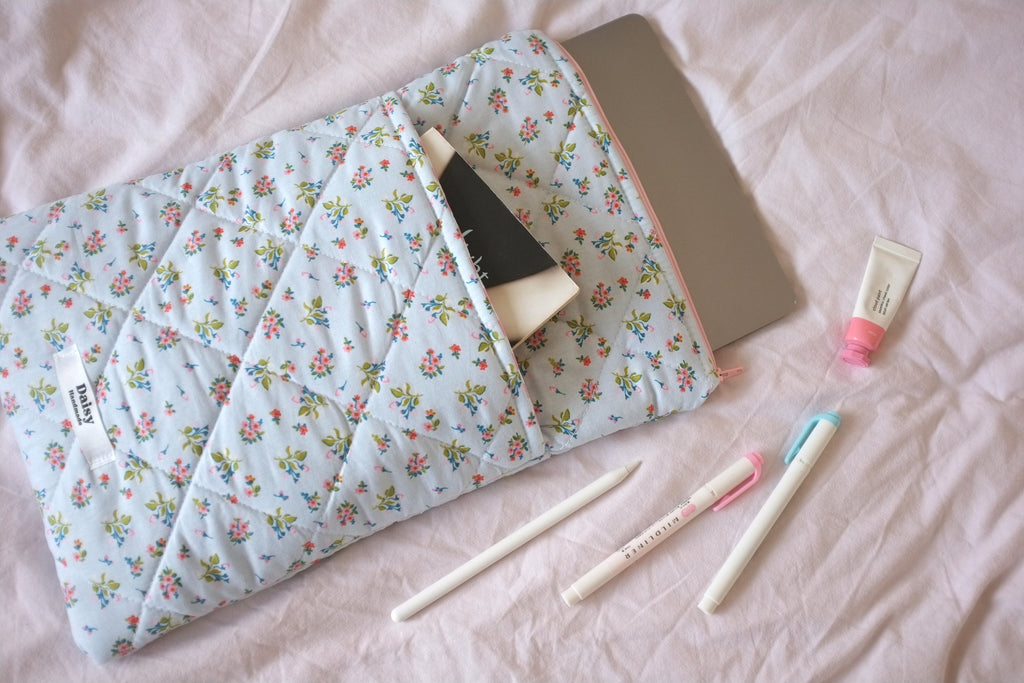 Laptop sleeve with pocket blue spring floral