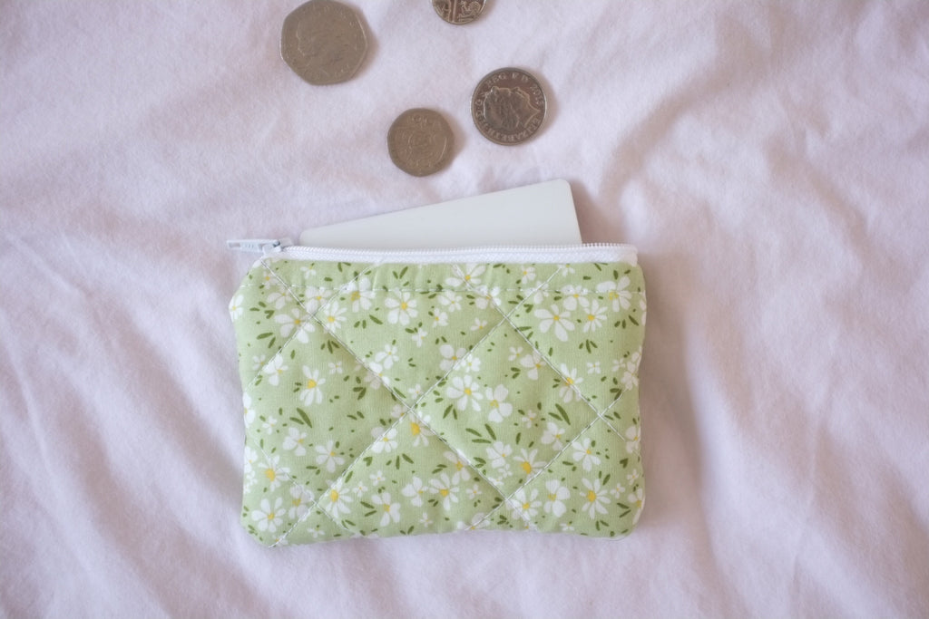 Coin purse green meadow floral