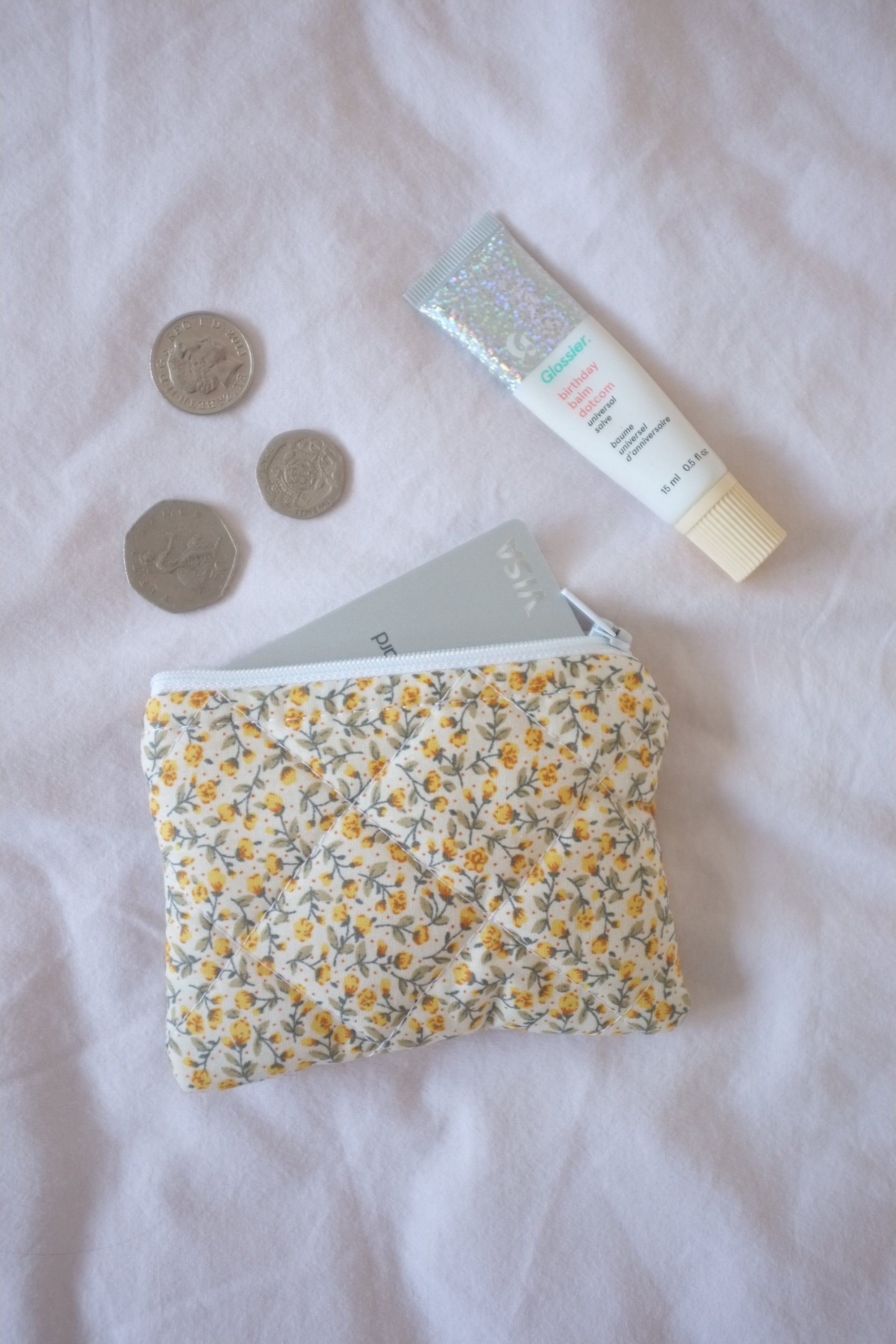 Coin purse yellow rose buds