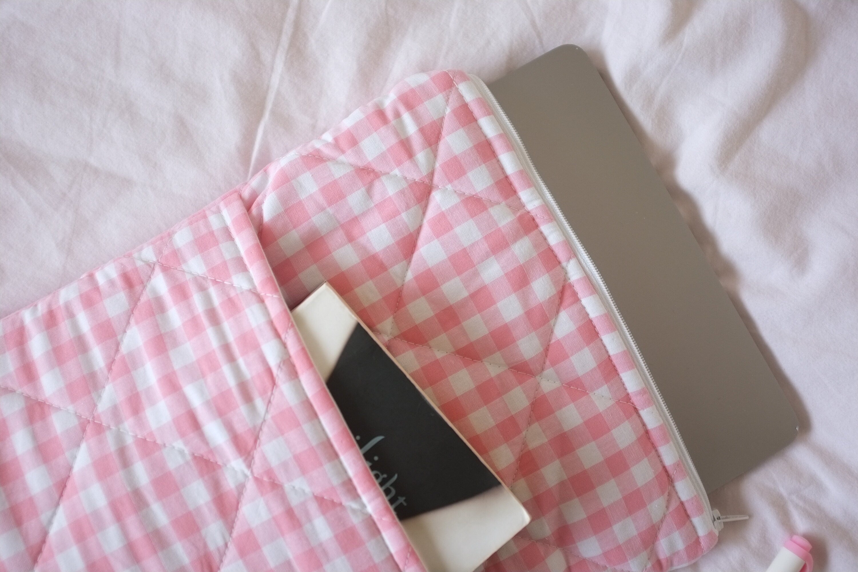 Laptop sleeve with pocket pink gingham