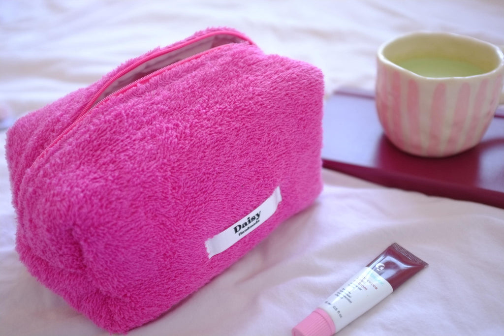 Makeup bag fuchsia terry