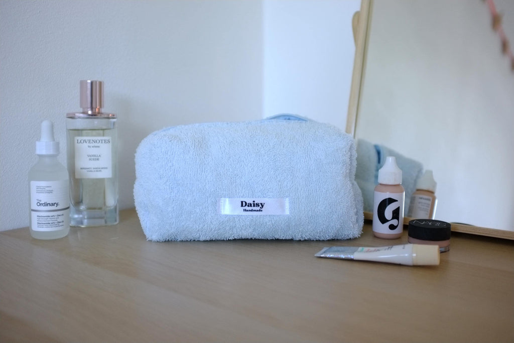 Makeup bag light blue terry