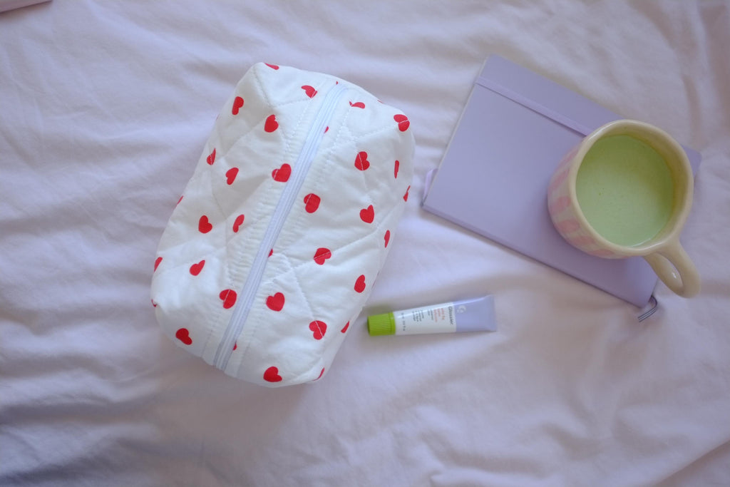 Makeup bag hearts
