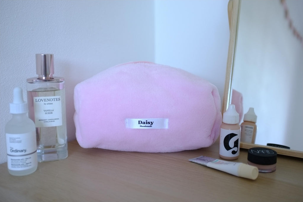 Makeup bag pink teddy