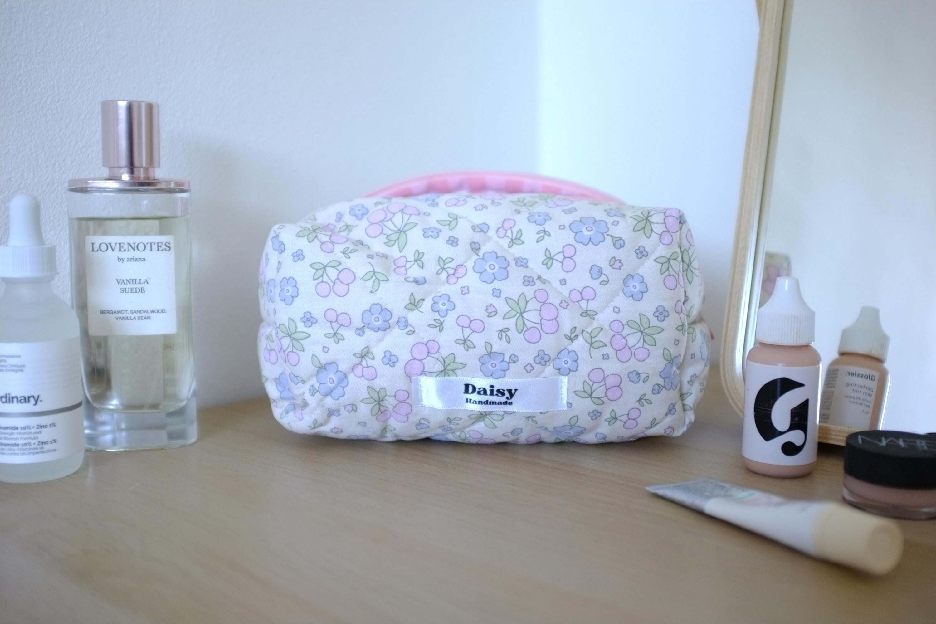 Makeup bag summer fruits