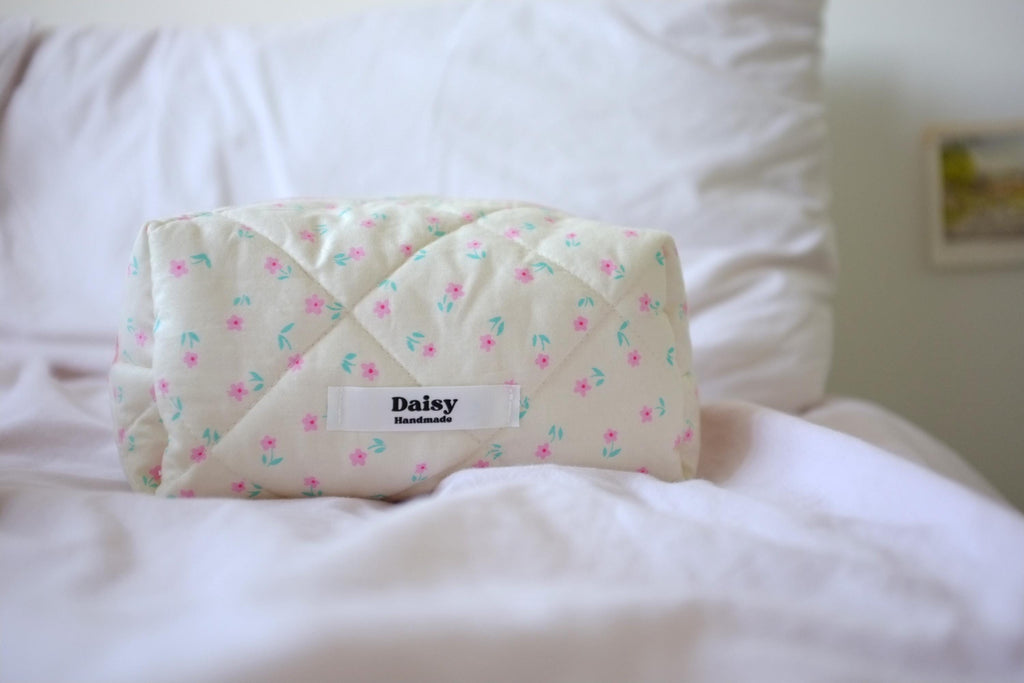 Makeup bag cream pink tulips