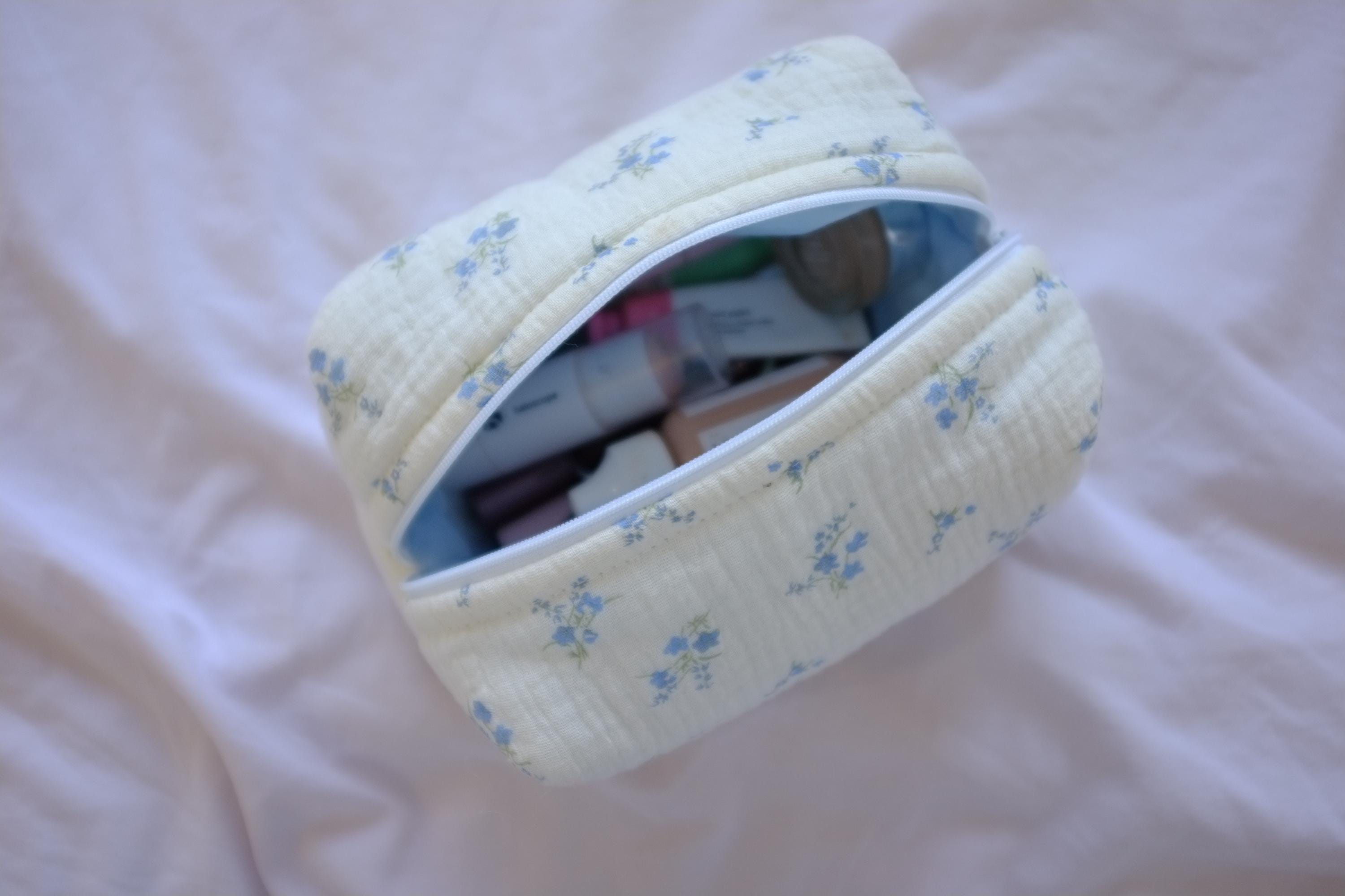 Makeup bag cornflower blue floral