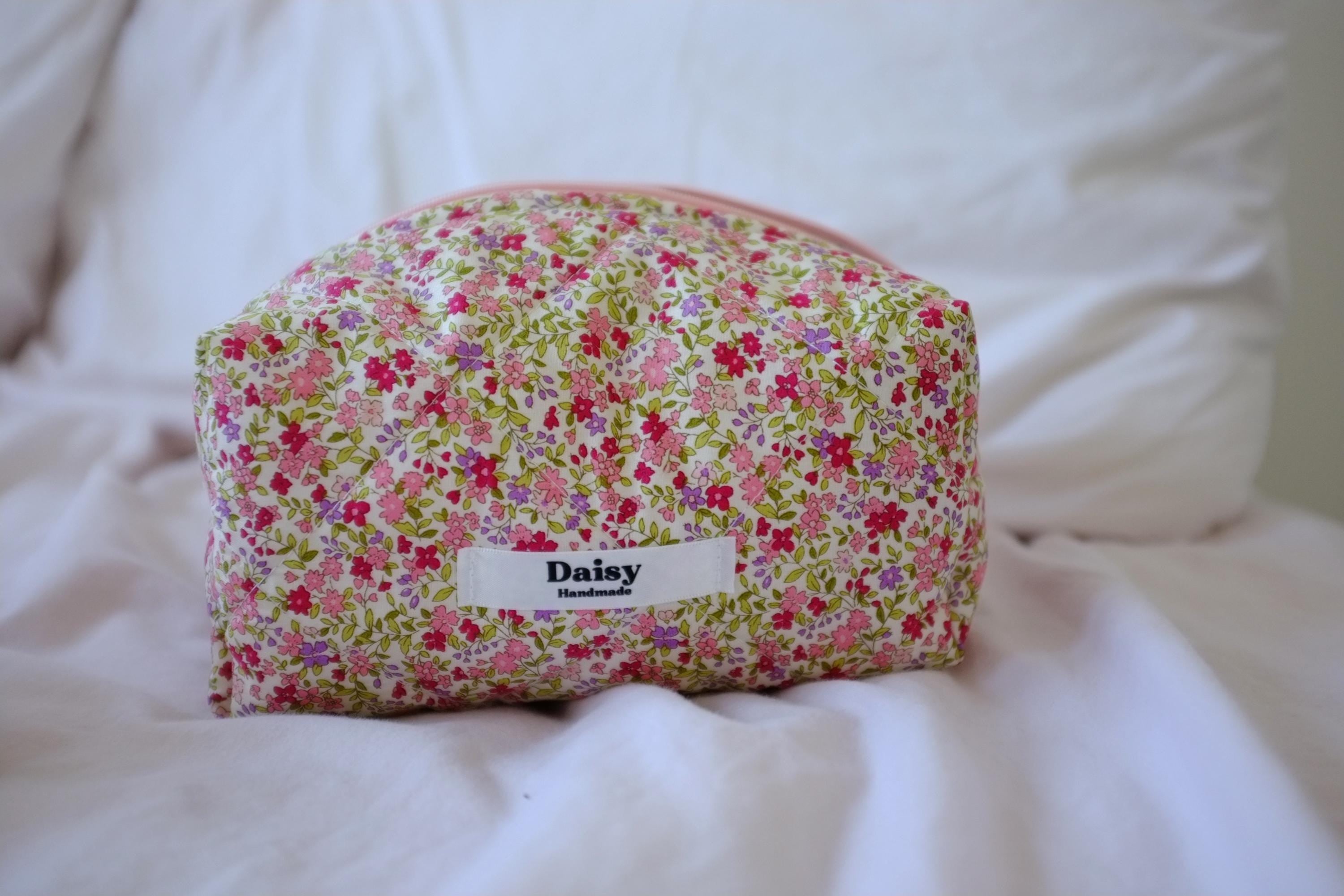 Makeup bag pink flower