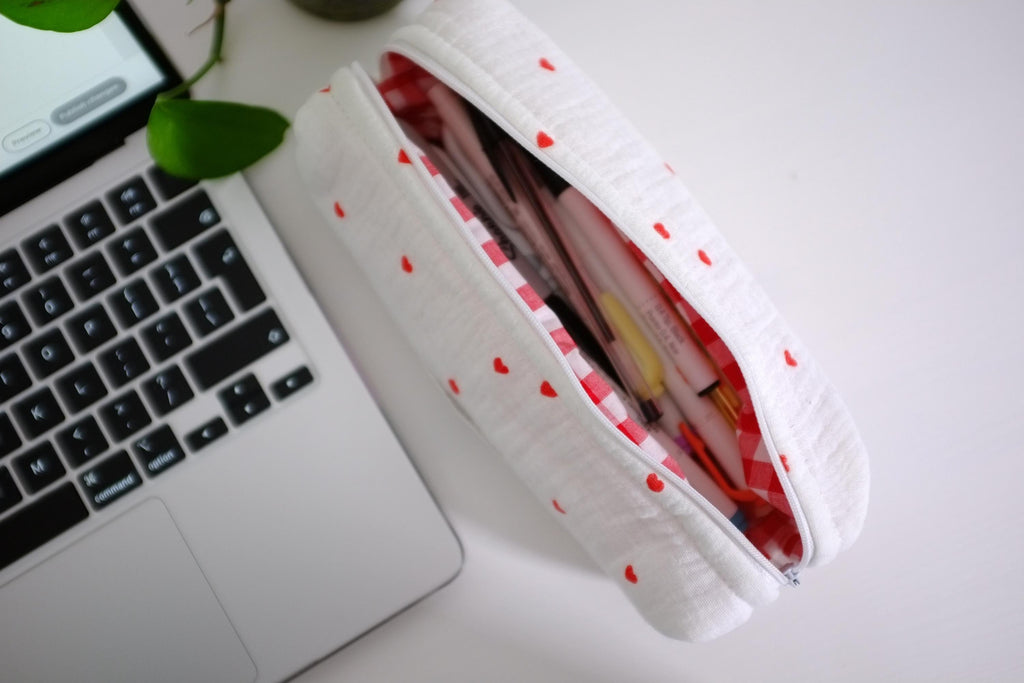 Pencil case heart print