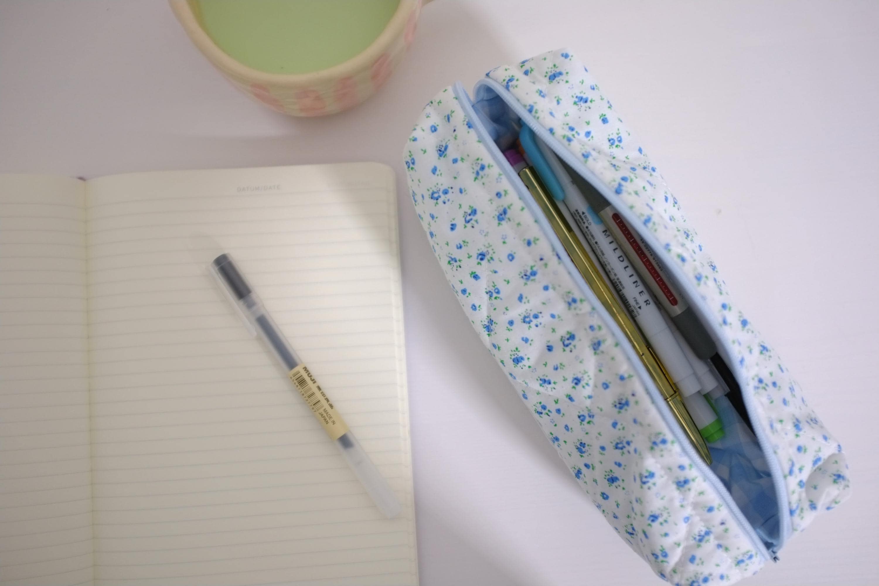 Pencil case light blue gingham