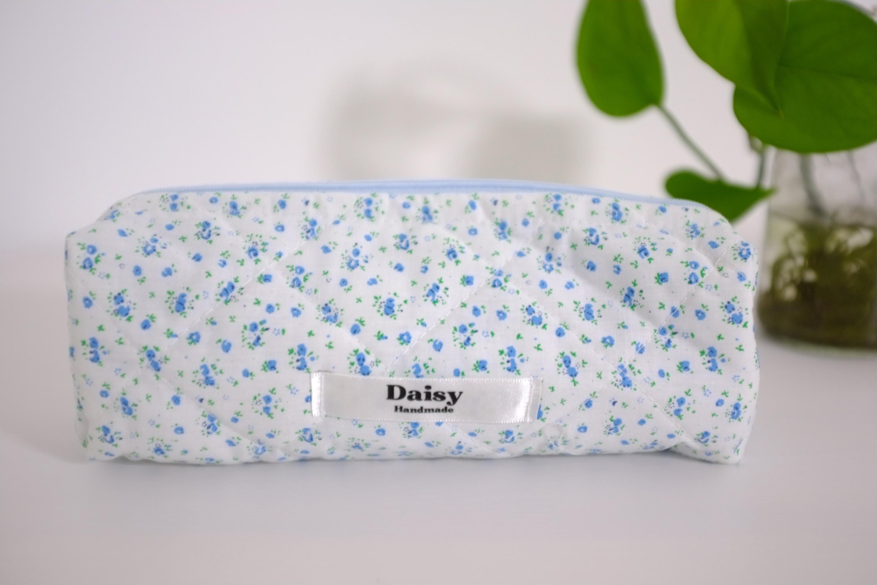 Pencil case light blue gingham
