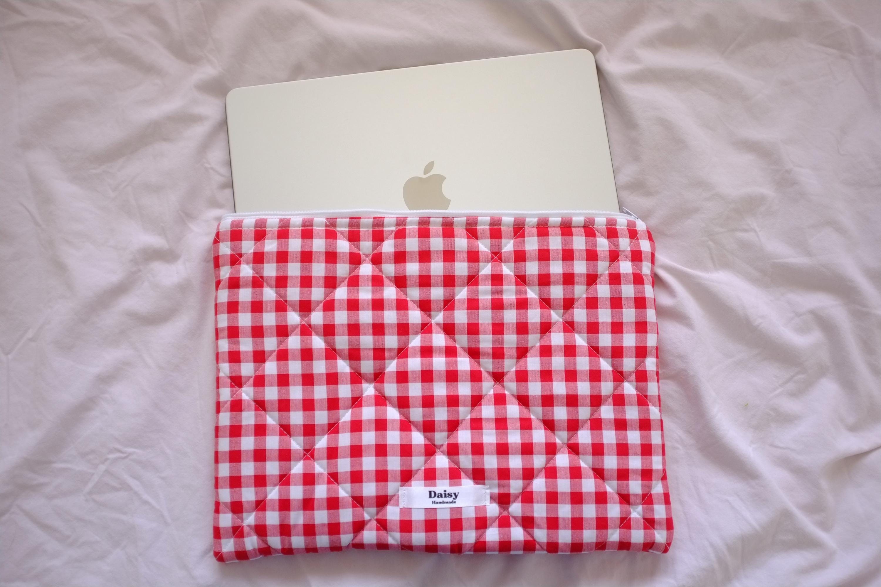 Laptop sleeve red gingham