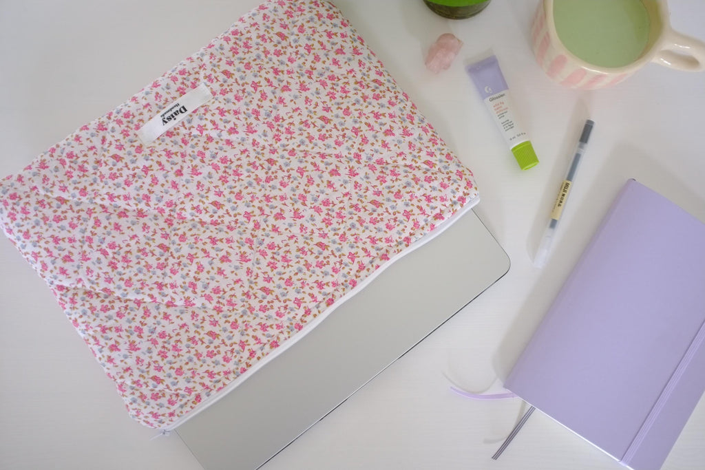 Laptop sleeve autumn pink floral