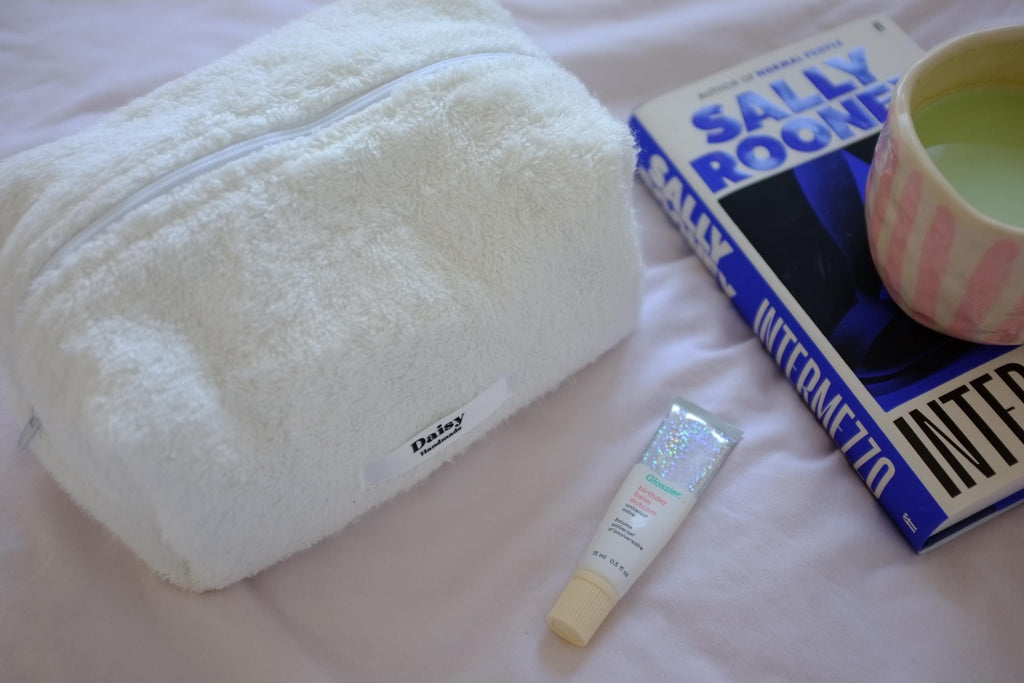 Makeup bag cream terry