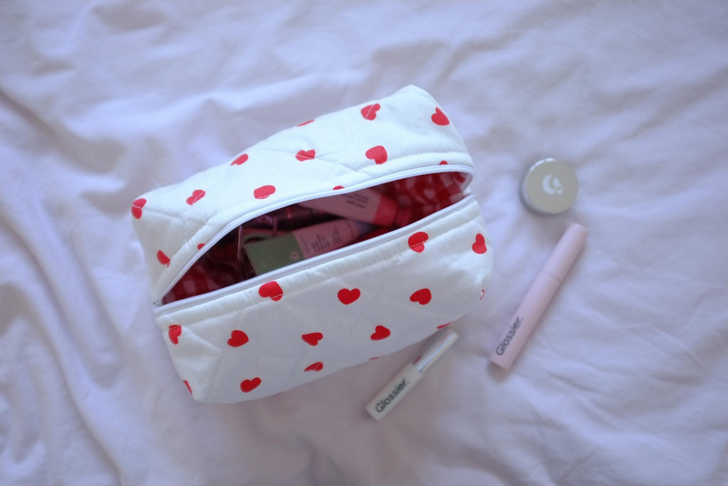 Makeup bag hearts