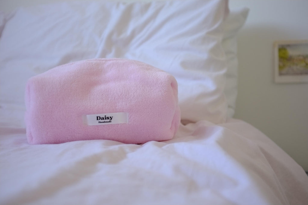 Makeup bag pink teddy