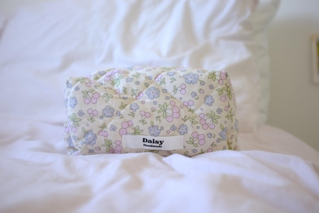 Makeup bag summer fruits