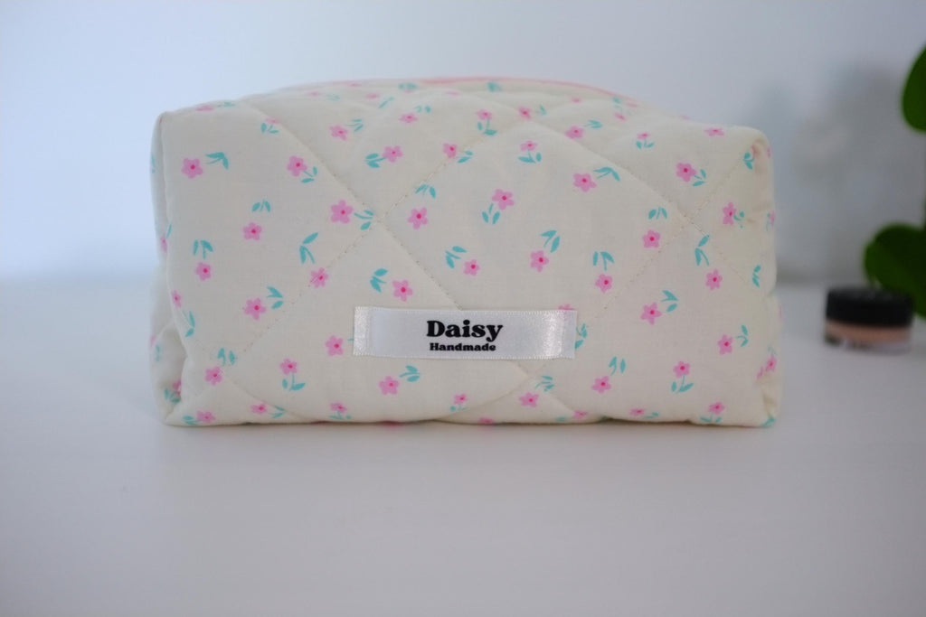 Makeup bag cream pink tulips