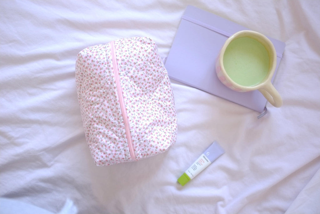 Makeup bag pink tiny floral