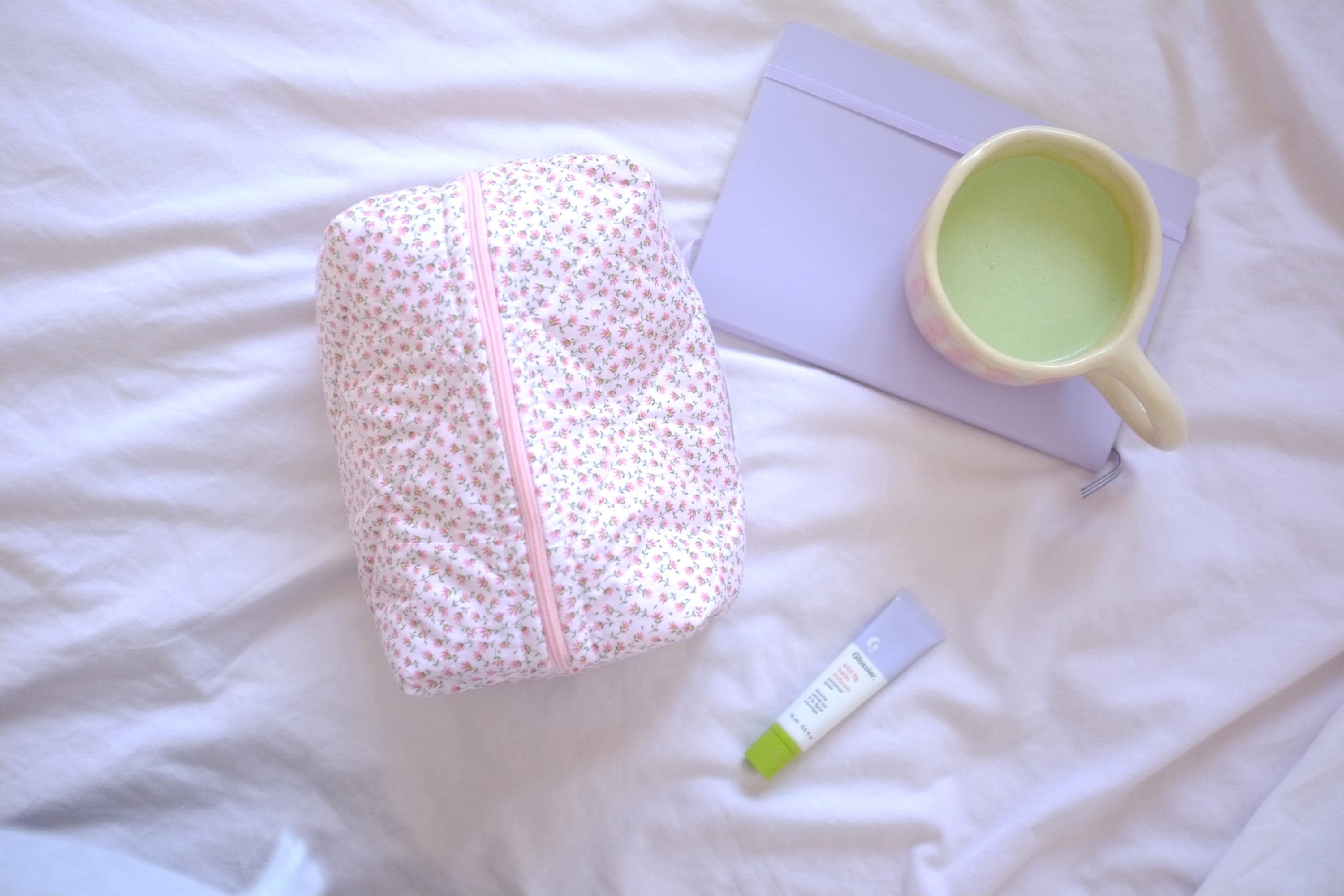 Makeup bag pink tiny floral