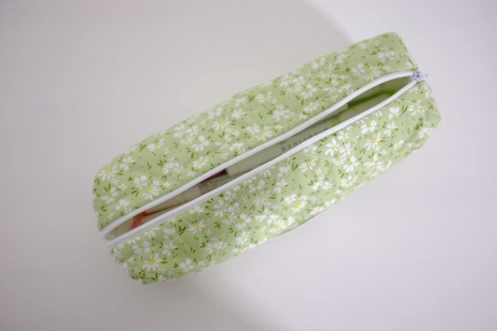Pencil case green meadow floral