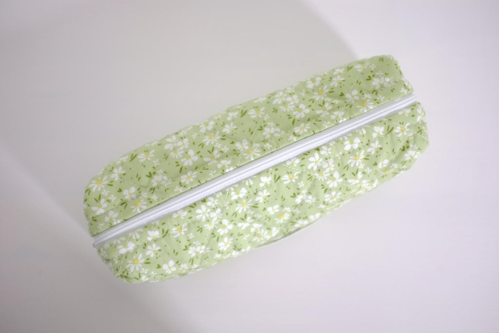 Pencil case green meadow floral