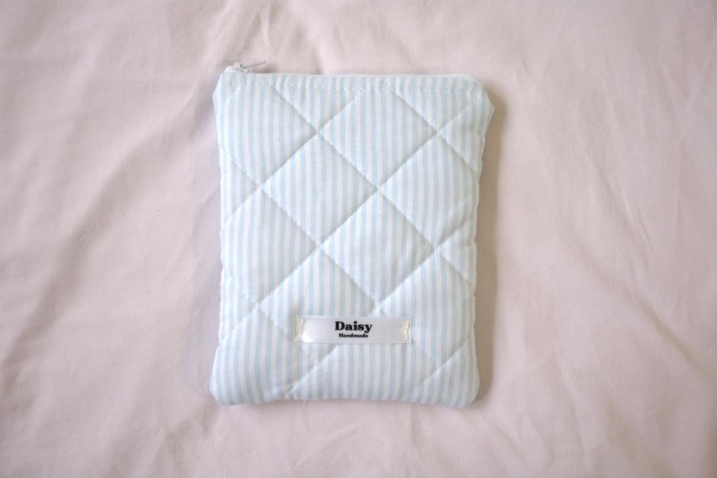 Kindle sleeve light blue stripe