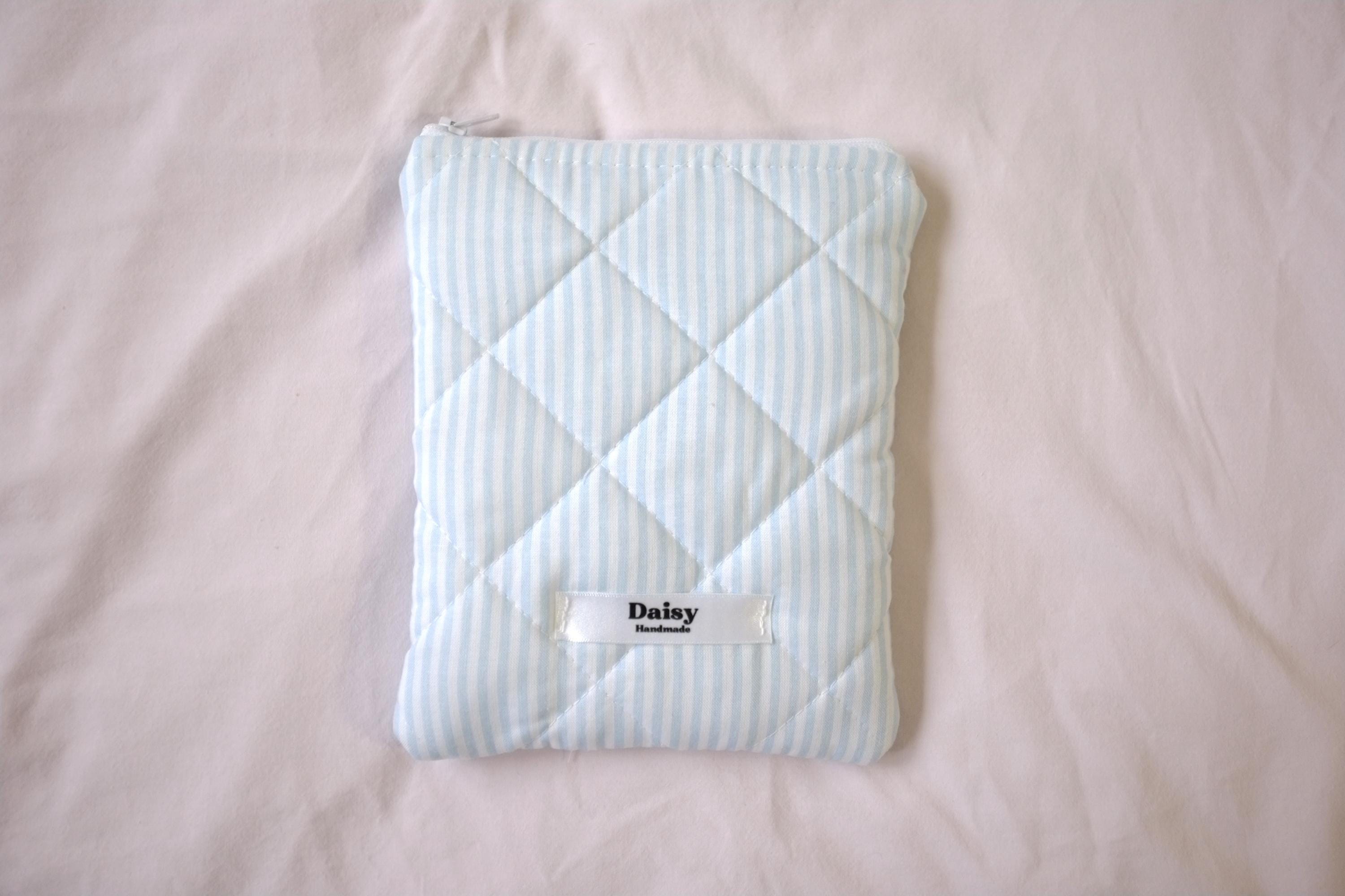 Kindle sleeve light blue stripe