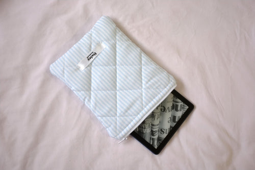 Kindle sleeve light blue stripe