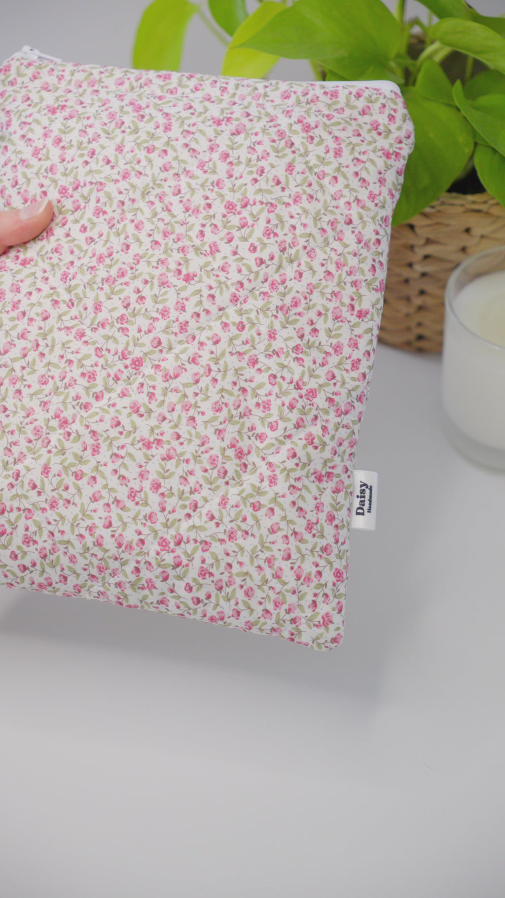 Quilted pink rose book sleeve