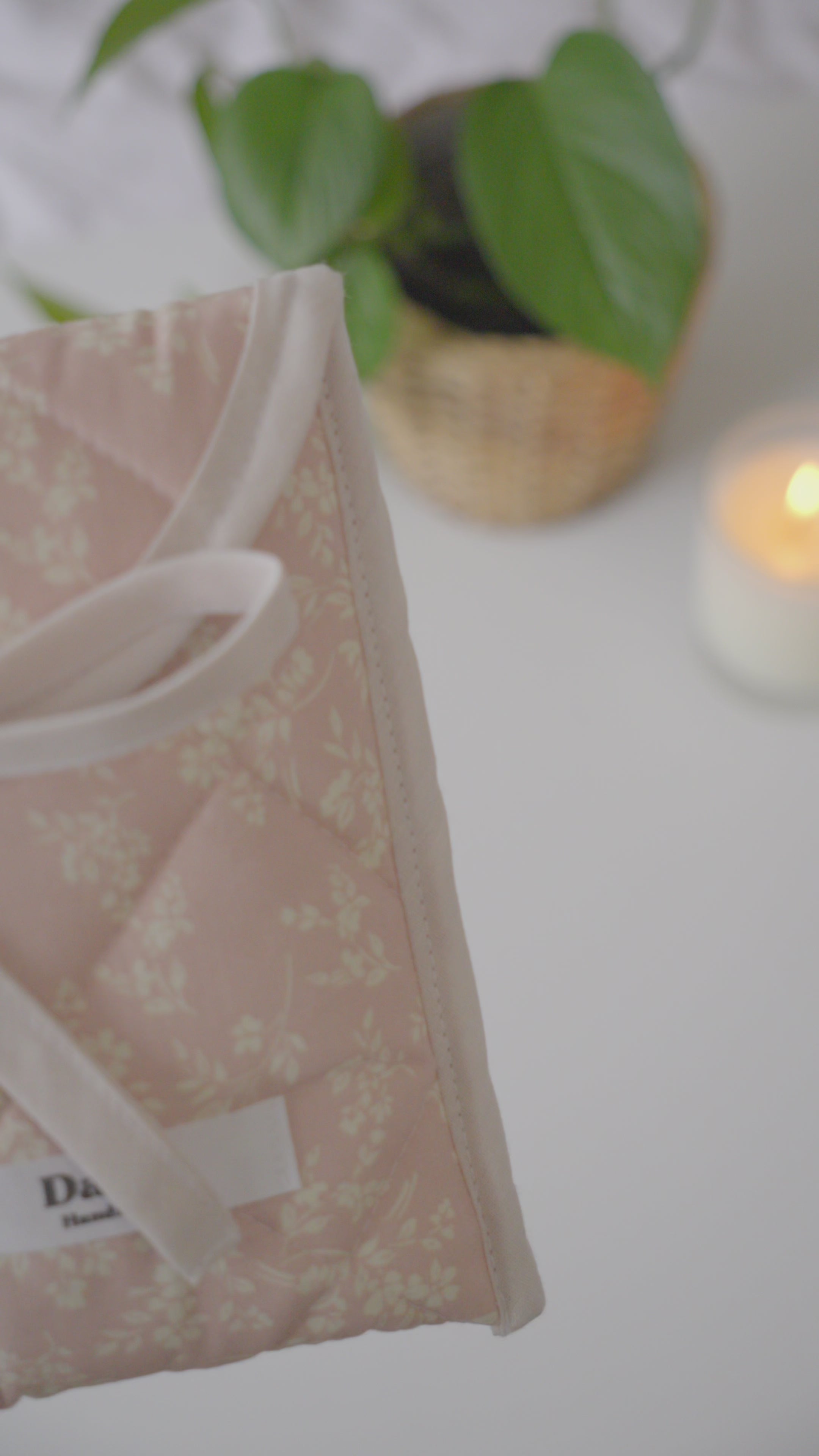 Quilted bow closure kindle sleeve in vintage pink floral