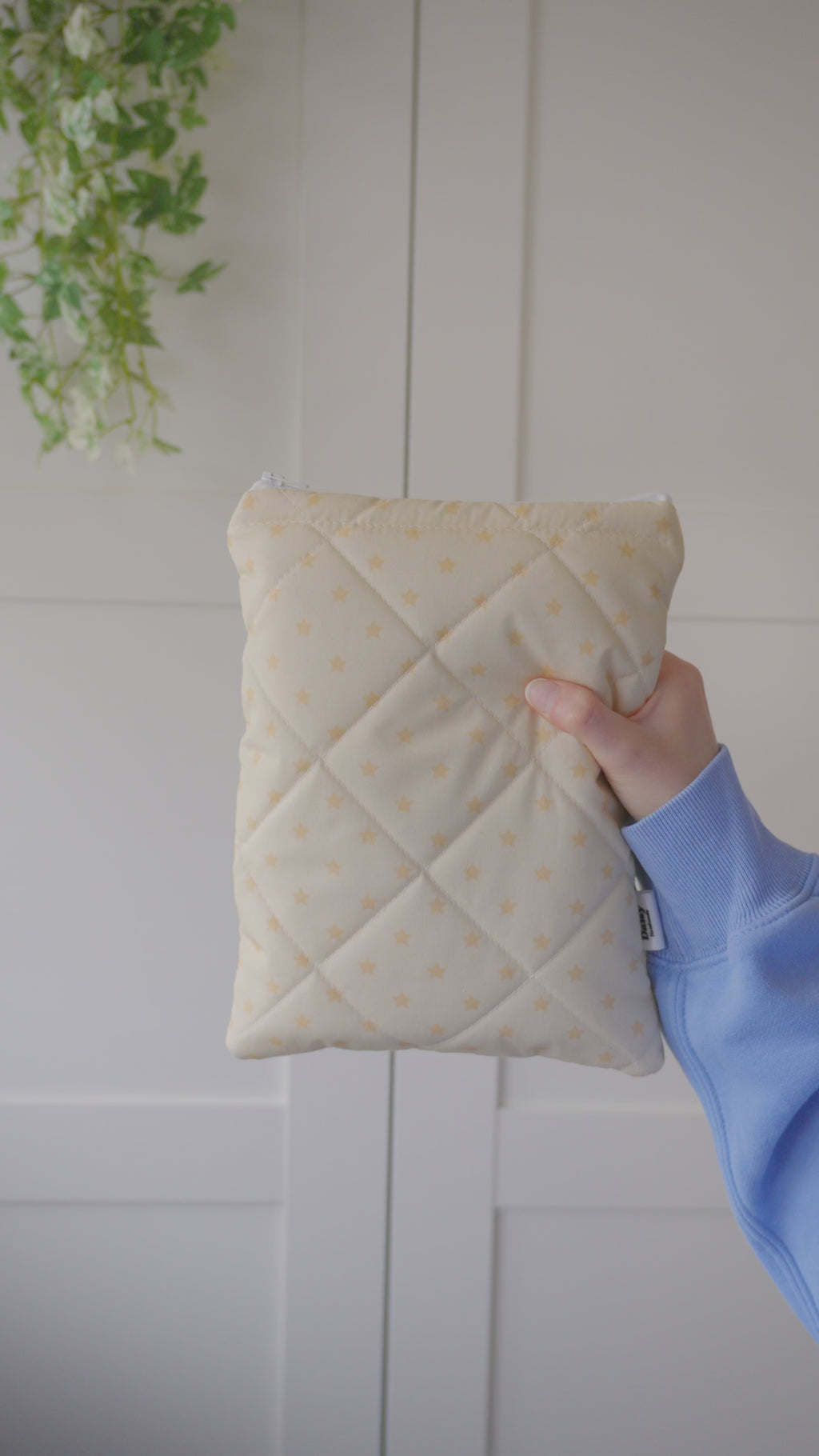 Quilted yellow star book sleeve