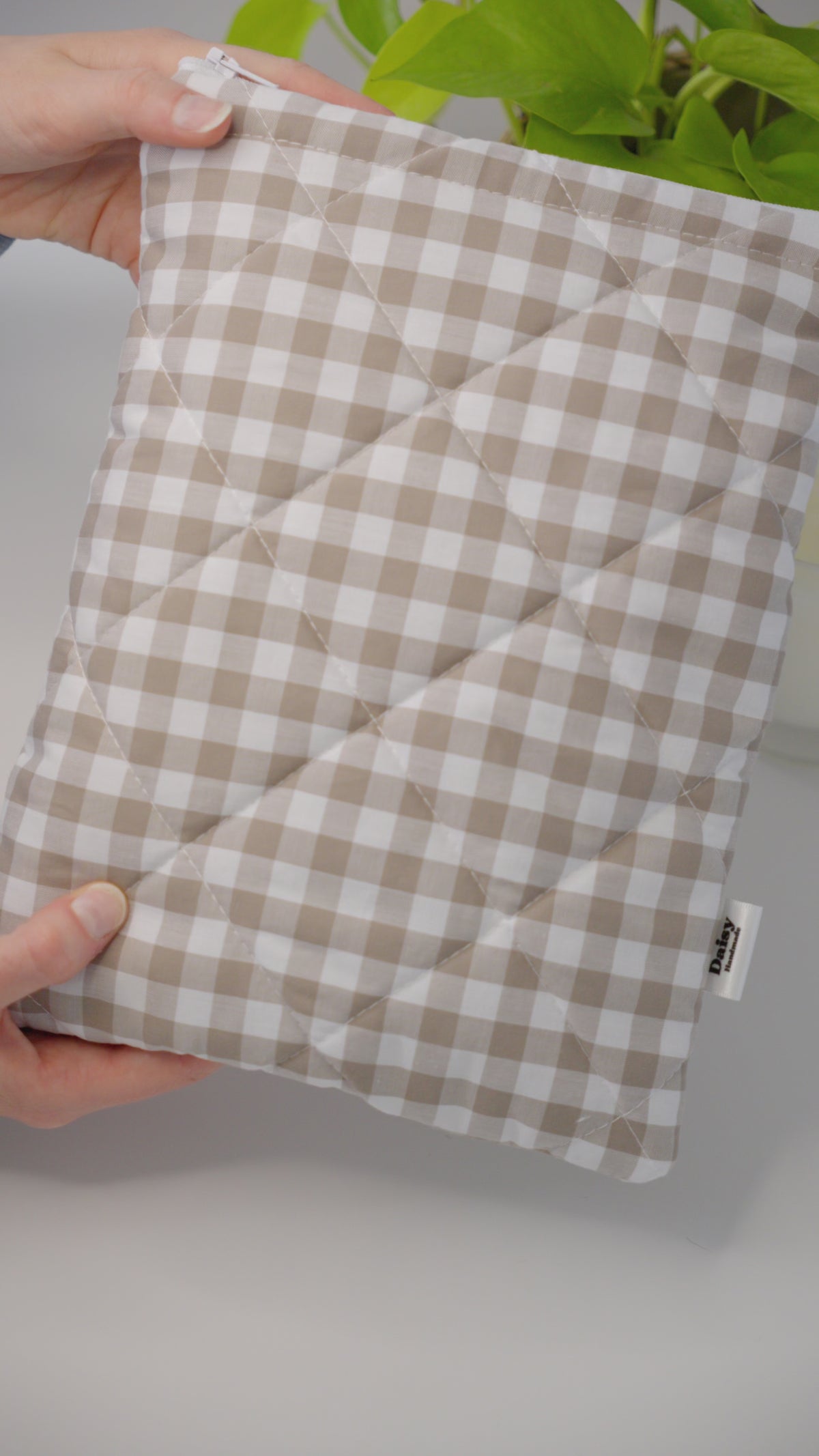 Quilted beige gingham book sleeve