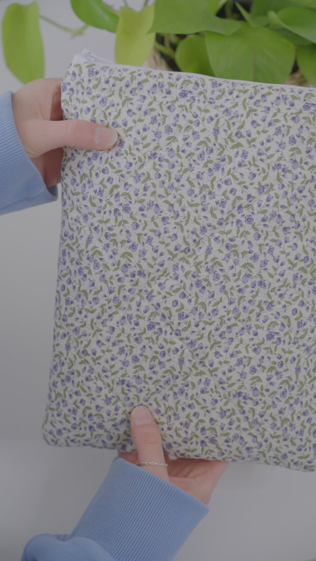 Quilted purple rose book sleeve